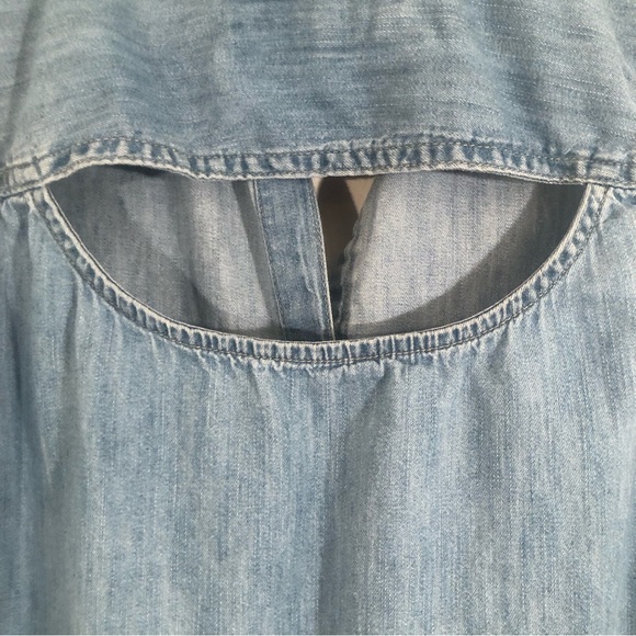 So Sleeveless Midi Jean Dress with partial open back - Picture 7 of 7